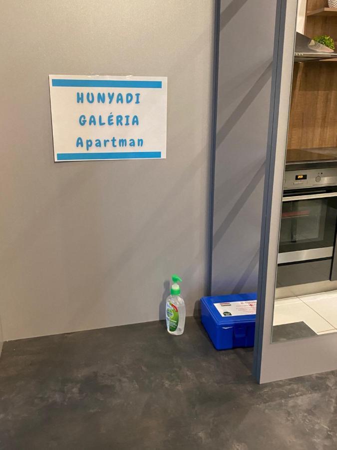 Hunyady Gallery Apartment 부다페스트 외부 사진